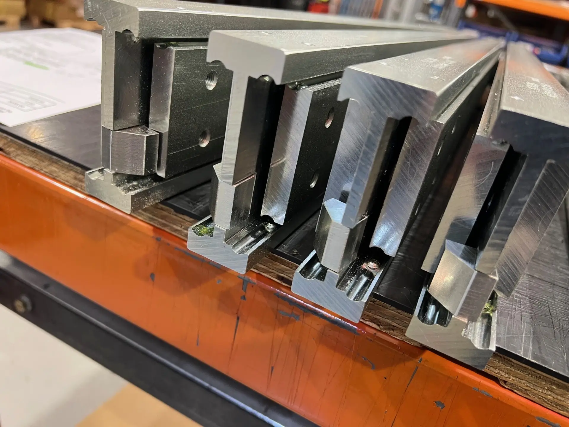 DTSB-90 (220-1050kg/pr) Full Ext'n Bi-Directional - Image 6